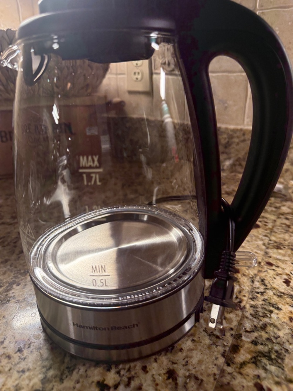 Hamilton Beach Glass Electric Kettle in Clear Glass and Black